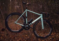 JAM Omen Custom Track