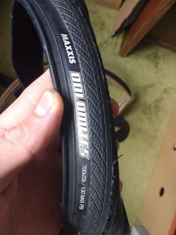 Maxxis Dolomites 700x23c fold
