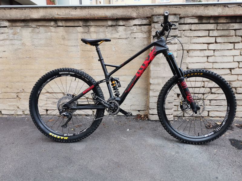 Ghost Pathriot UC black/red - zcela nový rám v záruce