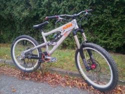 KTM Aphex vel. S