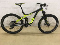 Giant Reign 2 LTD