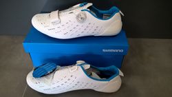 Prodám silniční tretry Shimano RP9