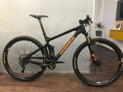 Turner Czar, Shimano XTR M9000, Fox 32 Factory, váha 10,12 kg
