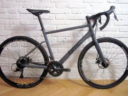 BMC ALPENCHALLENGE 02 2018, na shimano Sora, Vel M. Stav nového kola.