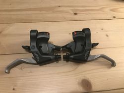 Páky s řazením Shimano XTR ST-M950, 3x9s, 100% funkční