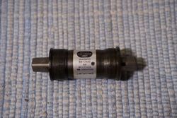 Středové složení Shimano BB-UN40