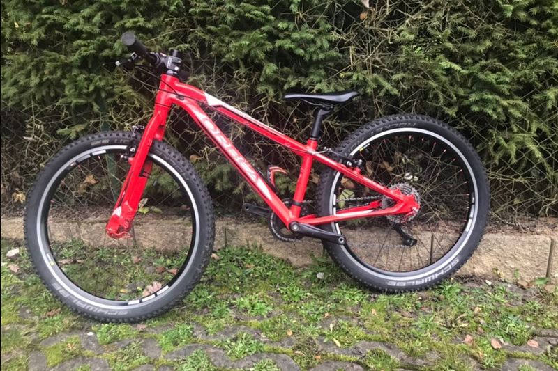 ORBEA 24" TEAM