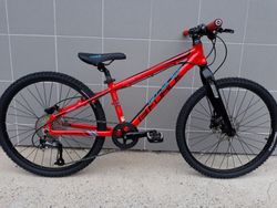 kolo 24" force rám ALU 1x9 NOVÉ, kliky 32zubů ,kotoučová brzda