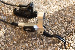 Shimano Deore predni brzda