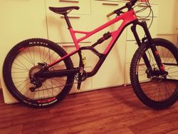 Karbonový Jekyll 3 2018 koupený 5.2019