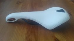sedlo selle italia carbonio
