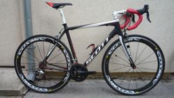 SCOTT CR-1 COMP vel. M CARBON + cyklo oblečení SCOTT