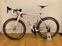 Silniční kolo GIANT TCR Advanced