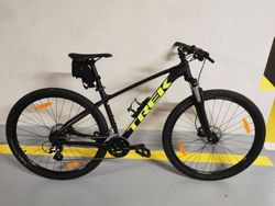 TREK - Marlin 6-Mattle BLACK