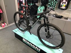 Bianchi Methanol 9.4 CV X01/X1 1x11sp 2017 - testovací najeto 500 km - hmotnost 9,8 Kg