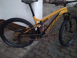 CORRATEC REVOLUTION iLink SL Factory 2019 VÁHA 9,65 NEJLEHČÍ FULL Původně 220 tis. 100 tis SLEVA