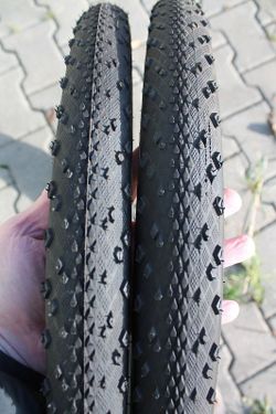 Dva pláště Schwalbe Furious Fred 26x2.00