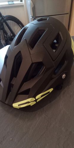 Přilba R2 Trail Vel. L