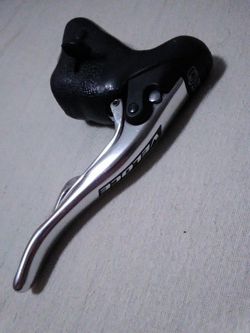 Levá řadící páka Campagnolo Veloce