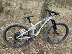Trek Fuel EX 9.7 2019, vel. M/L, karbon, 29", záruka