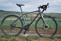 GRAVEL Giant Toughroad
