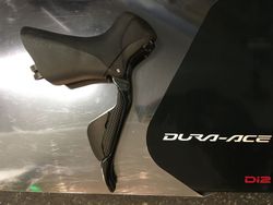 Pravá páka Dura-ace Di2 ST-9070