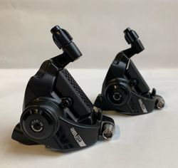 Brzdové třmeny REVER MCX2 (Flat mount), 2 ks