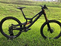 2020 SantaCruz V10 SRAM XO1