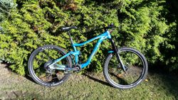 Celoodpružené kolo Giant Liv Hail 2 2018