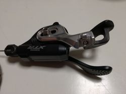 Prodám komplet pohon XTR + XT, možno v setu s brzdami XTR 988 Trail