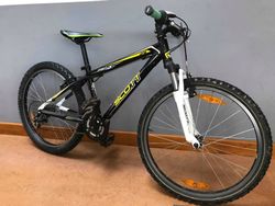 SCOTT 24"