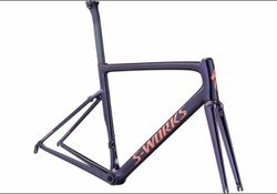 Specialized S-WORKS Tarmac SL6 - 56velikost barva Chameleon/red