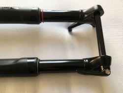 Rock Shox RS-1 Solo Air 29" vidlice 100mm černá