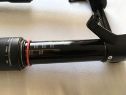 Rock Shox RS-1 Solo Air 29" vidlice 100mm černá