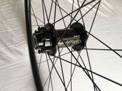 Náboj Tune King PS - přední PREDICTIVE STEERING pouze pro RockShox RS1