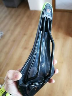 Fizi:k arione R7