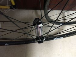 Prodám kola DT Swiss E 1700 Spline Two 2