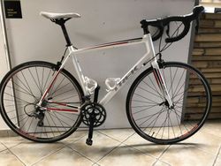 Silnička Trek 1.1 Alpha 100S vel. 58 cm
