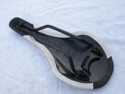 SEDLO FYZIK TUNDRA 2