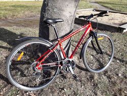 Trekingové kolo dívčí/junior Maxbike CROSS AL 6061
