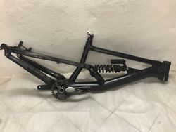 PRODÁM RÁMOVÝ SET CANYON TORQUE 2016 VEL. M
