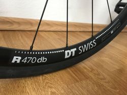 Zapletená kola DT Swiss R470 Disc 11sp