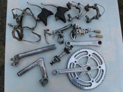Historické komponenty na silničku Campagnolo, Weinmann, Mafac, Christophe, A. Binda
