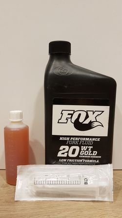 FOX 20WT Gold olej do vidlice