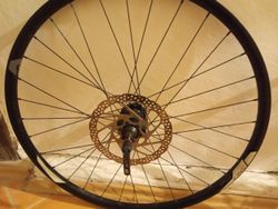 Kola Giant (z kola Trance LTD), kotouče shimano, s páskou na bezduše + zadní osa .