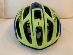 Nová Specialized S Works Prevail teamová helma