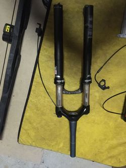 Vidlice RockShock XC32 100mm tapered, pro 27,5 kola