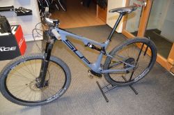 Kolo Superior XF 979 2017 velikost M (170 - 185 cm)
