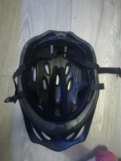 Cyklistická helma
