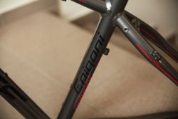 Rám FORCE EPIGONI vel. 20", šedo-červený